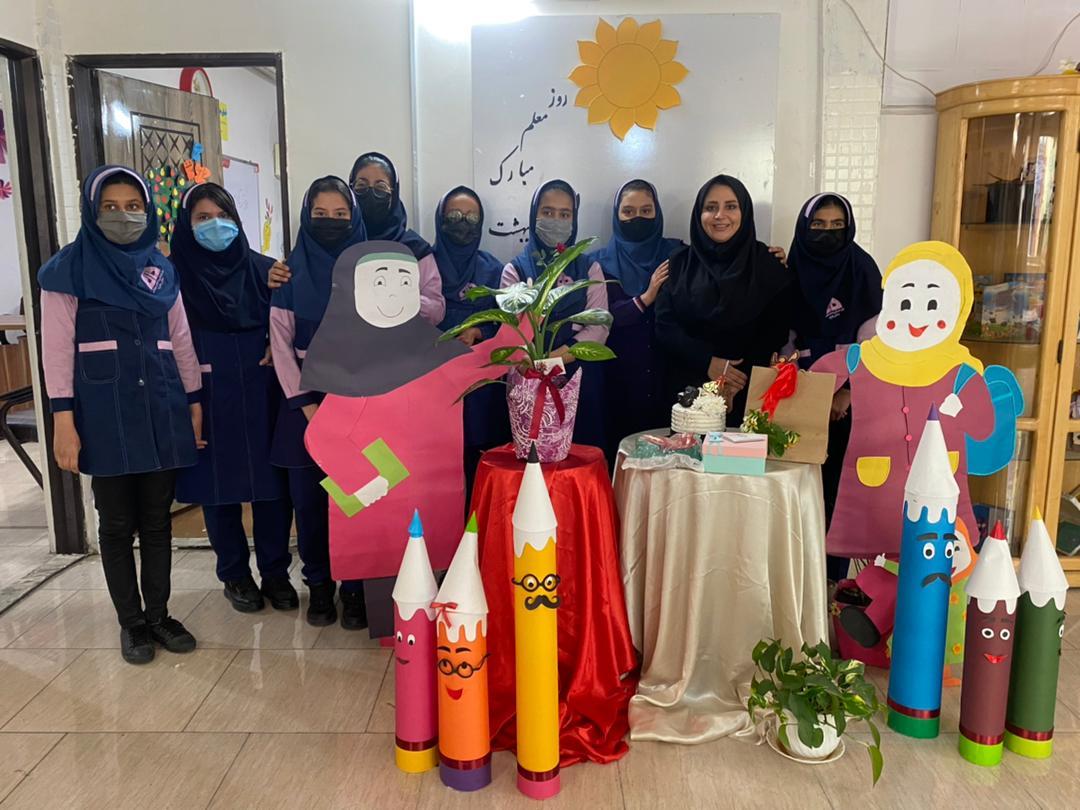 عکس دبستان غیرانتفاعی دانش جاوید (دخترانه)