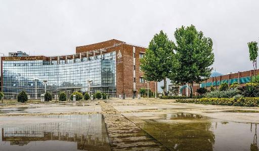 عکس مجتمع تجاری سازی و فن بازار