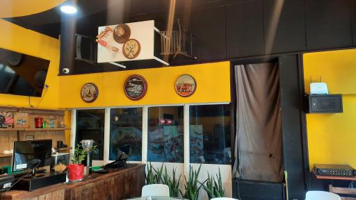 عکس وقت پیتزا و برگر