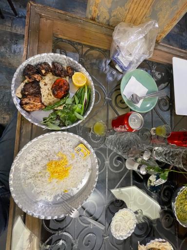 عکس رستوران سنتی می جان