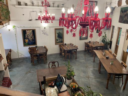 عکس رستوران سنتی می جان