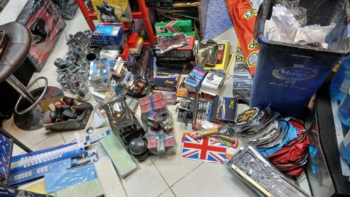 عکس لوازم اسپرت حسن زاده رضا