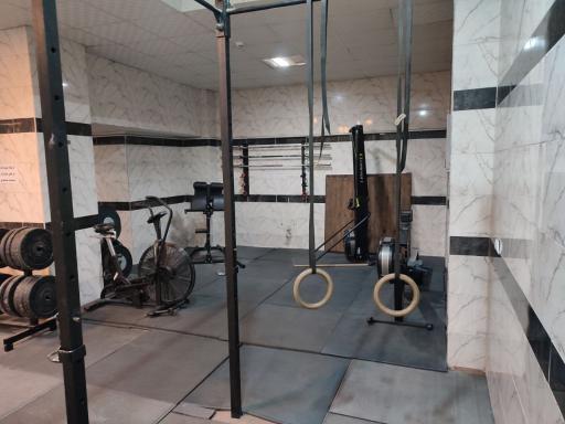 عکس مانیا کراس فیت تبریز