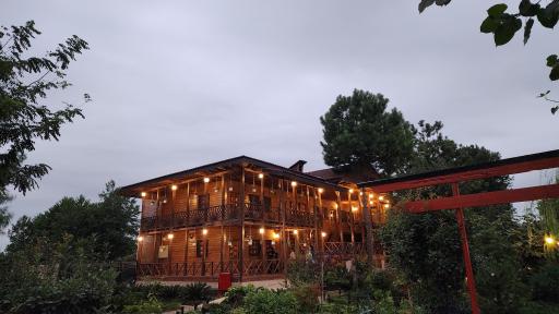 عکس اقامتگاه بومگردی گیلمار