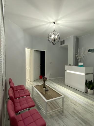 عکس کلینیک زیبایی راز