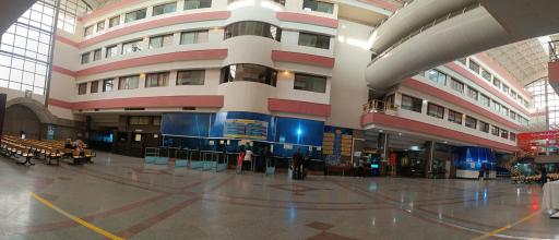 عکس پلی کلینیک تخصصی و فوق تخصص شهید لبافی نژاد