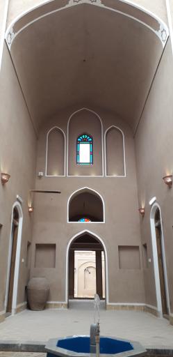 عکس بوم‌گردی استاد حسین اردکانی 