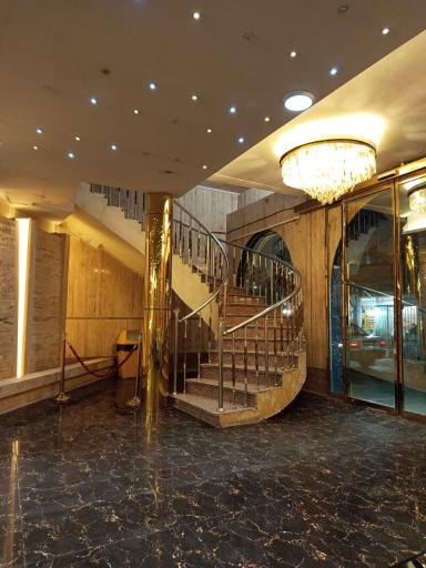 عکس هتل آپارتمان المیرا