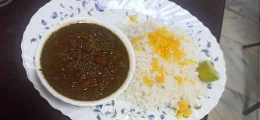 عکس رستوران لاله صحرا