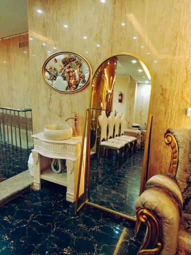 عکس هتل آپارتمان المیرا