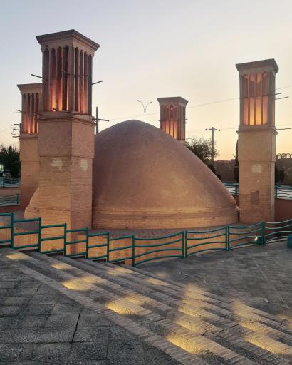 عکس آب انبار رستم گیو