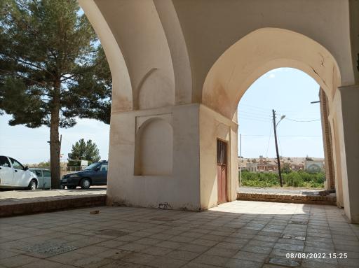 عکس مرقد مطهر امام زادگان حسین و زین الدین و قدمگاه حضرت خضر نبی