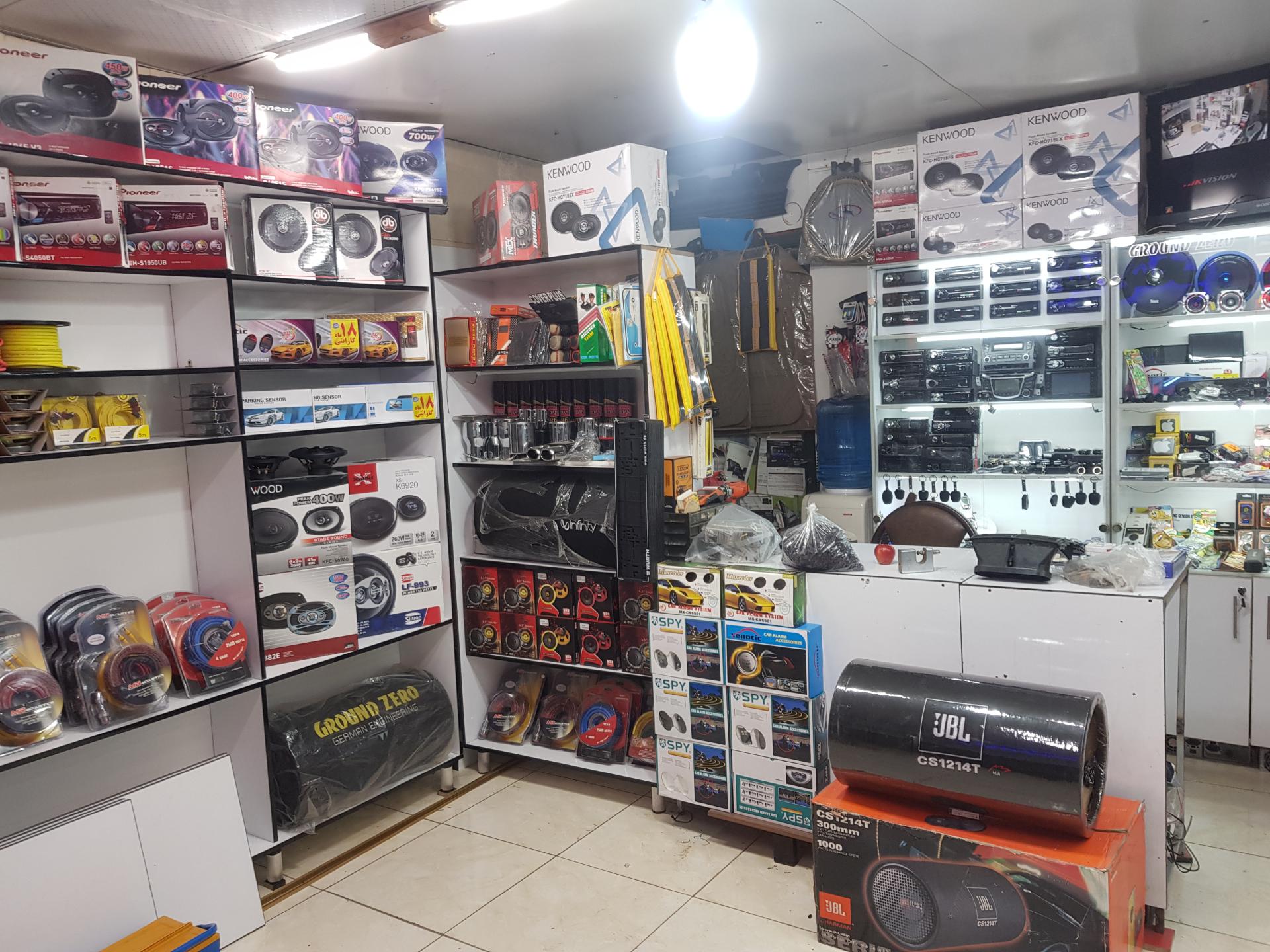 عکس فروشگاه لوکس و سیستم صوتی میلاد