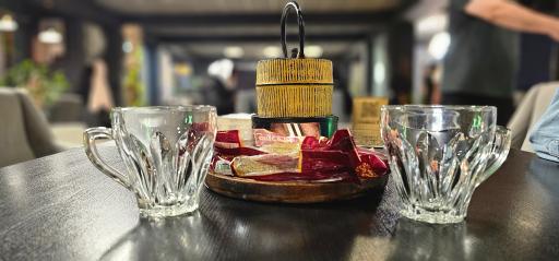 عکس کافه و فست فود سنسو(با موسیقی زنده) 