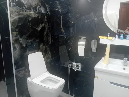 هتل شادی سنندج