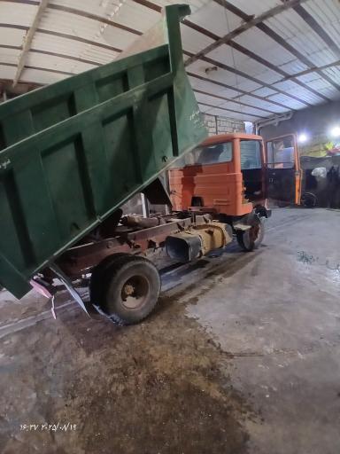 عکس تعویض روغن و کارواش رحیمی