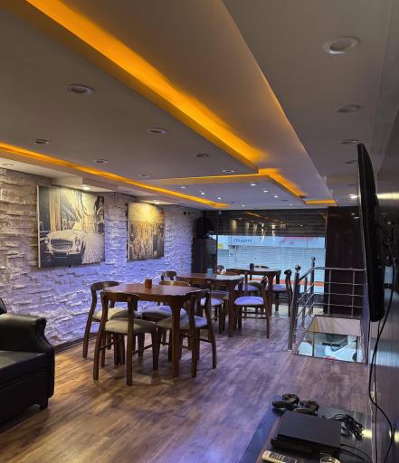 عکس کافه مون