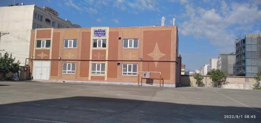 عکس هنرستان فنی و حرفه ای لطیفه سلماسی