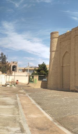 عکس برج چهل دختر