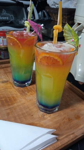 عکس کافه عشقیا