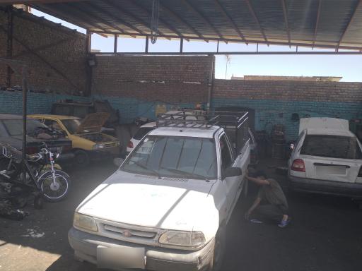 عکس تعمیرگاه مکانیکی مدرن