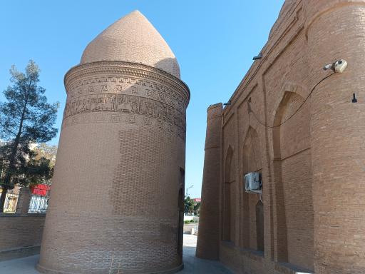 عکس برج چهل دختر