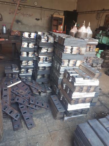 عکس صالح صنعت