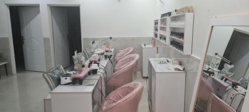 عکس آرایشگاه  آموزشگاه ومرکززیبایی سلامت