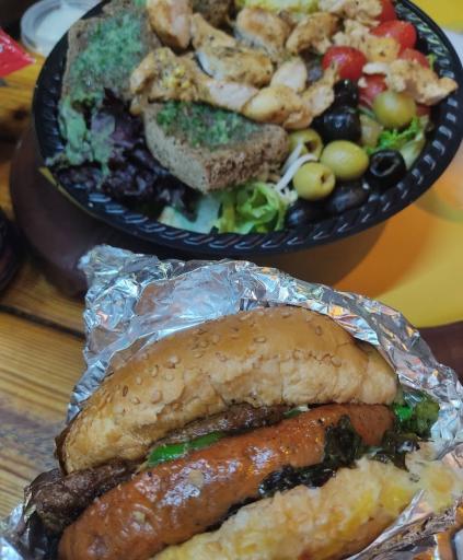 عکس برگرهای تخصصی لاویا