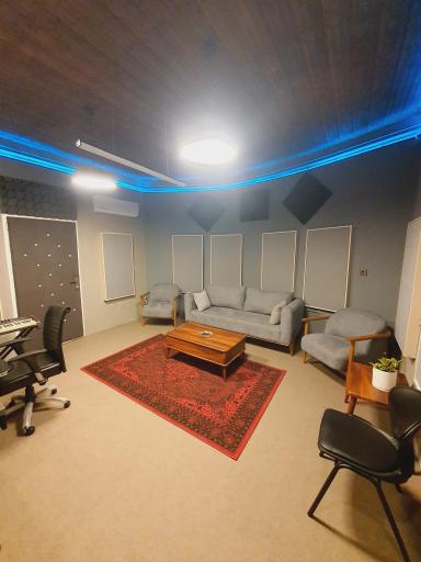 عکس استودیو صدابرداری سجاد وادین