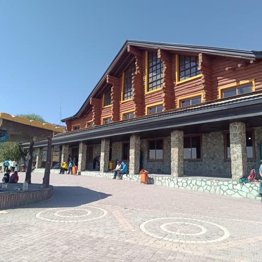 عکس مجموعه تفریحی ورزشی توچال