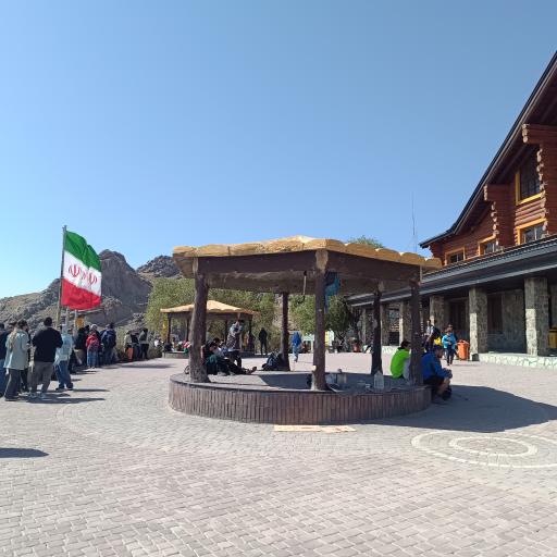 عکس مجموعه تفریحی ورزشی توچال