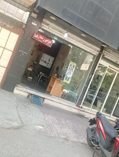 عکس موتور سازی تخصصی میثم