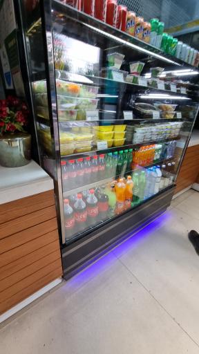 عکس مجموعه غذایی حاج بهزاد