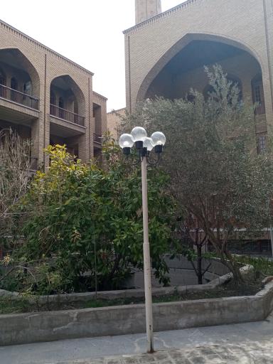 عکس مدرسه علمیه آیت الله خویی