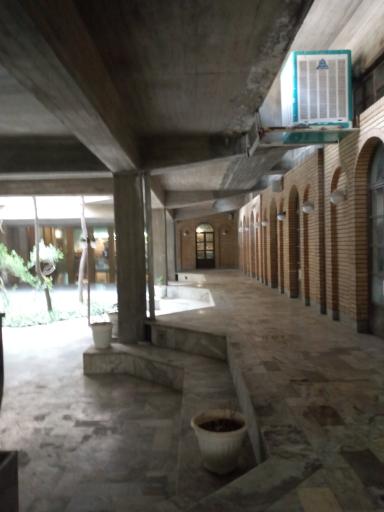 عکس مدرسه علمیه آیت الله خویی