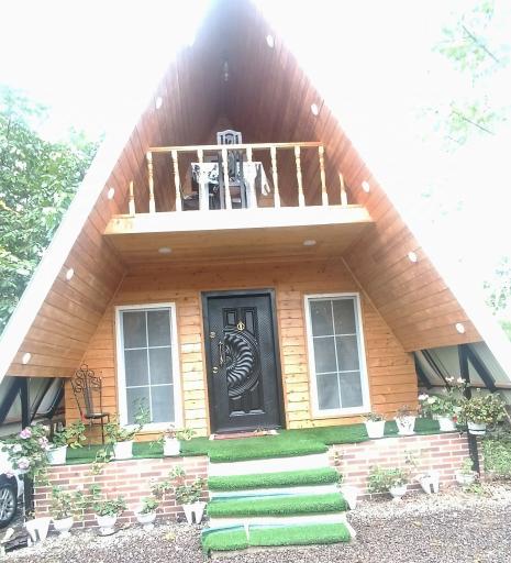 عکس کلبه سوئیسی کارن