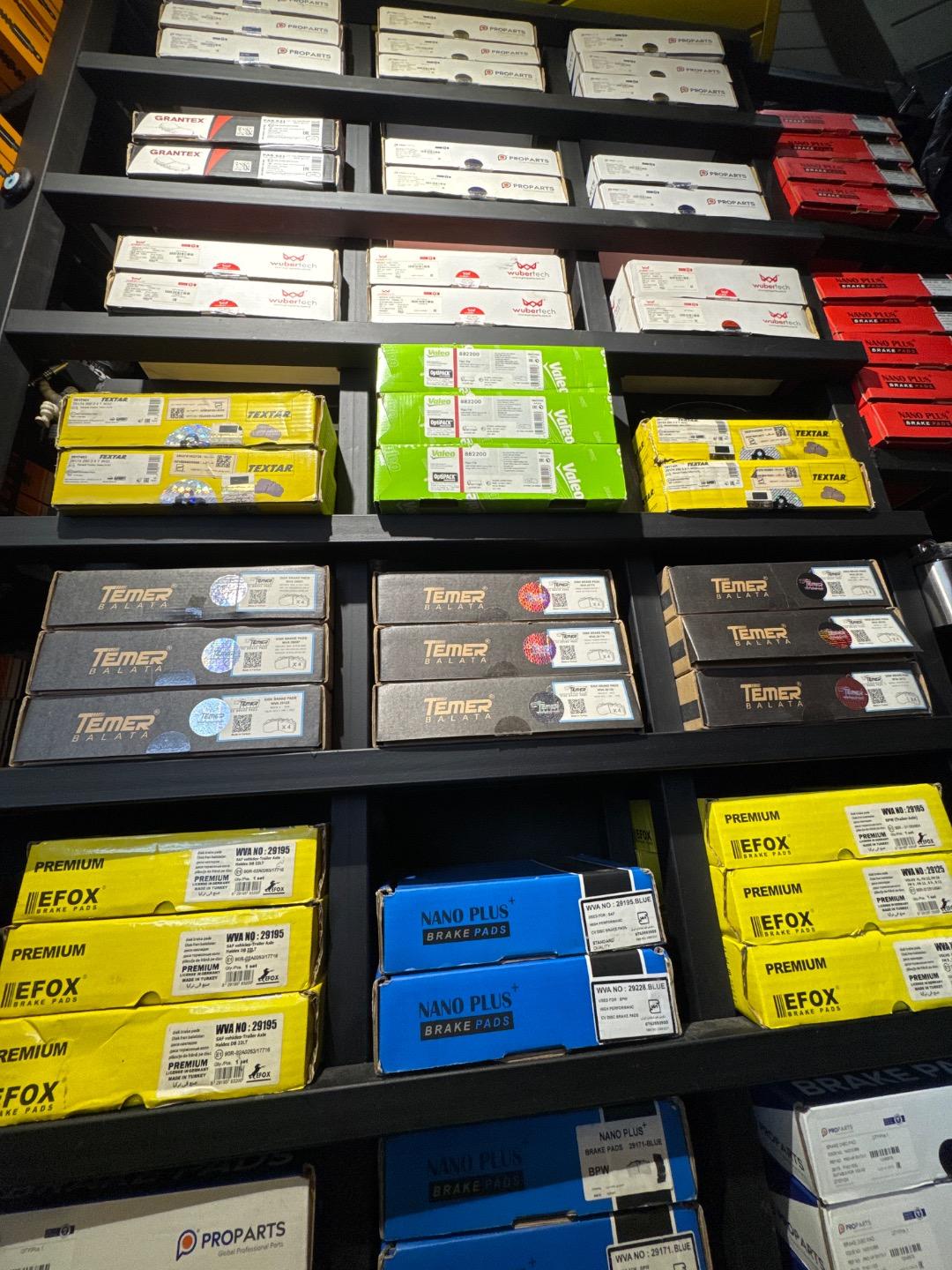 عکس کمک فنر مهران ساعتی