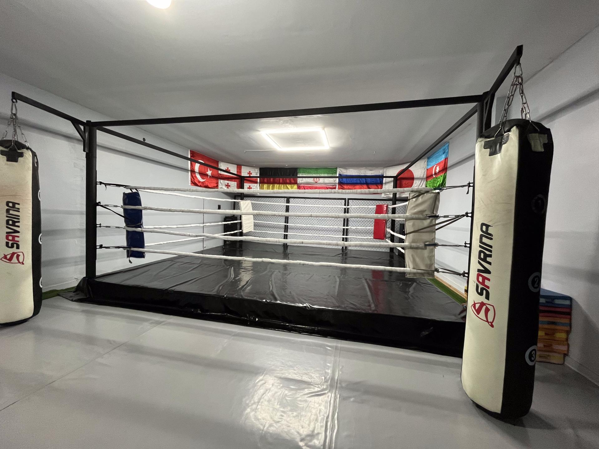 عکس باشگاه کیک بوکسینگ حسین دلشاد