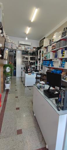 عکس دوربین مداربسته و دزدگیر سیستم های حفاظتی مصلح