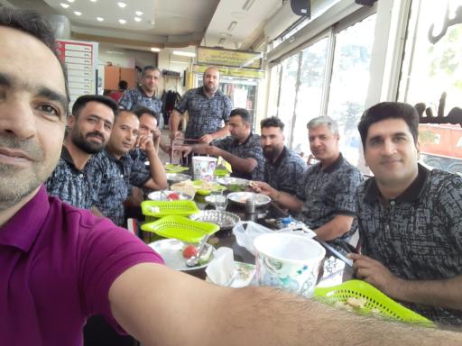 عکس رستوران عمو حسن