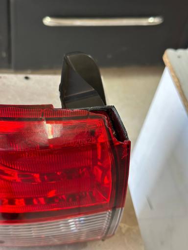 عکس مرکز تخصصی ترمیم ترک شیشه اتومبیل امیر 