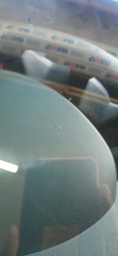 عکس مرکز تخصصی ترمیم ترک شیشه اتومبیل امیر 