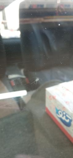 عکس مرکز تخصصی ترمیم ترک شیشه اتومبیل امیر 