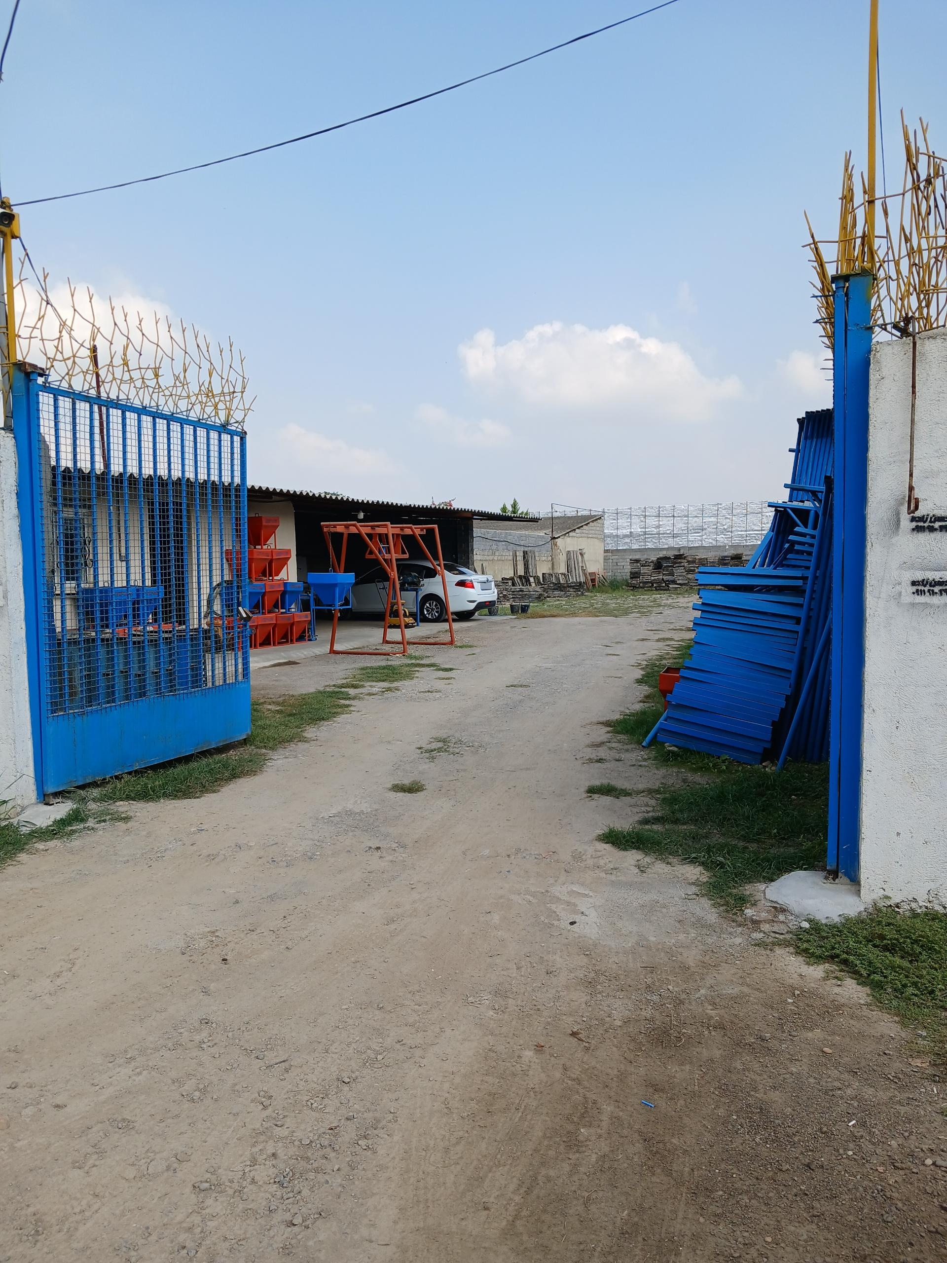 عکس تولیدی جک ساختمانی محسن زاده