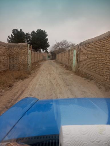عکس راه ورودی مرغداری طلوع 