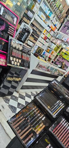 آرایشی پوست مو هدیش