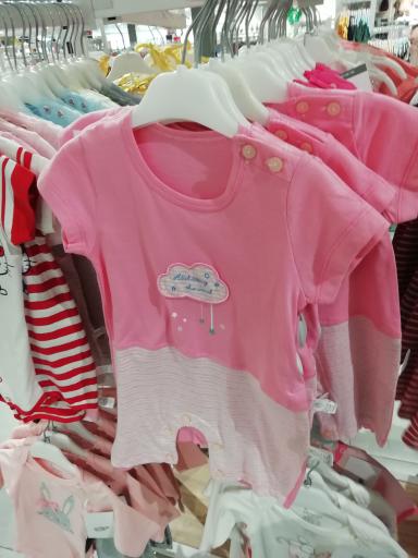 عکس فروشگاه لباس داوین