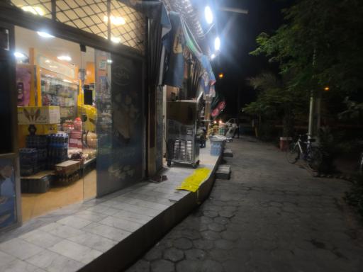 عکس سوپرمارکت فخر