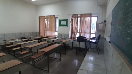 عکس دبیرستان نمونه دولتی پسرانه شیخ زاده هراتی